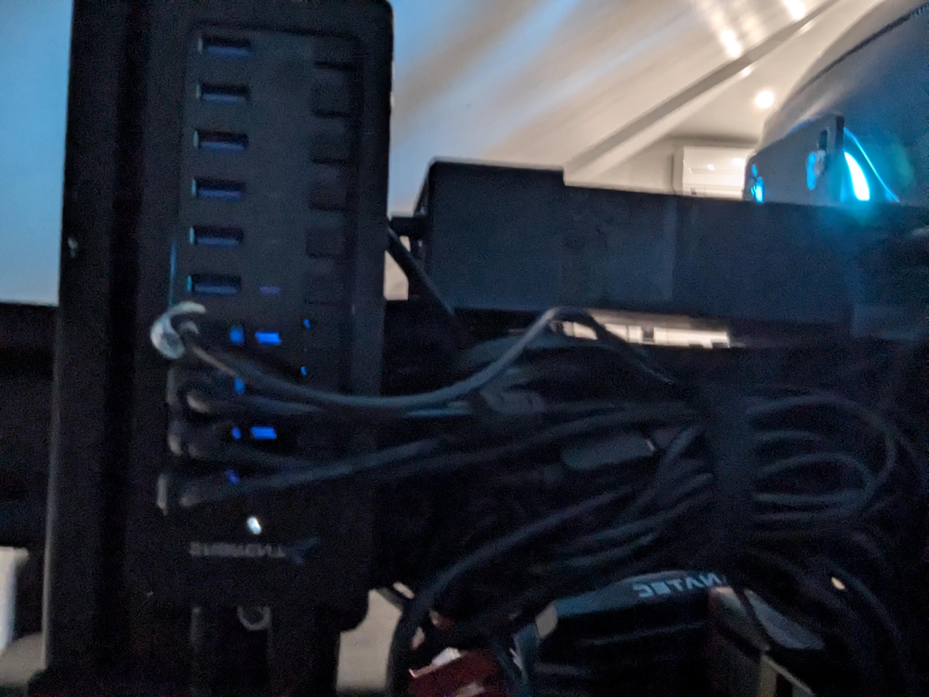 Sabrent 10-port USB hub and power supply bracket, RIG 4040 8040 cockpit