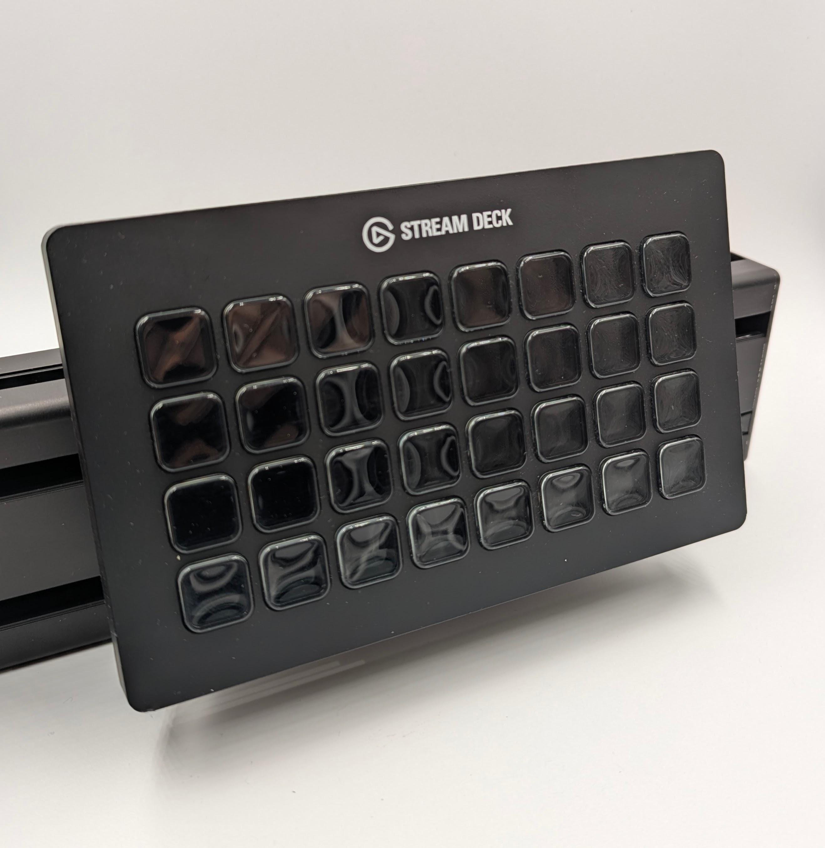 Support Magnétique pour Elgato Stream Deck XL - Fixation Châssis Sim Racing Profilé Aluminium 4040 / 4080