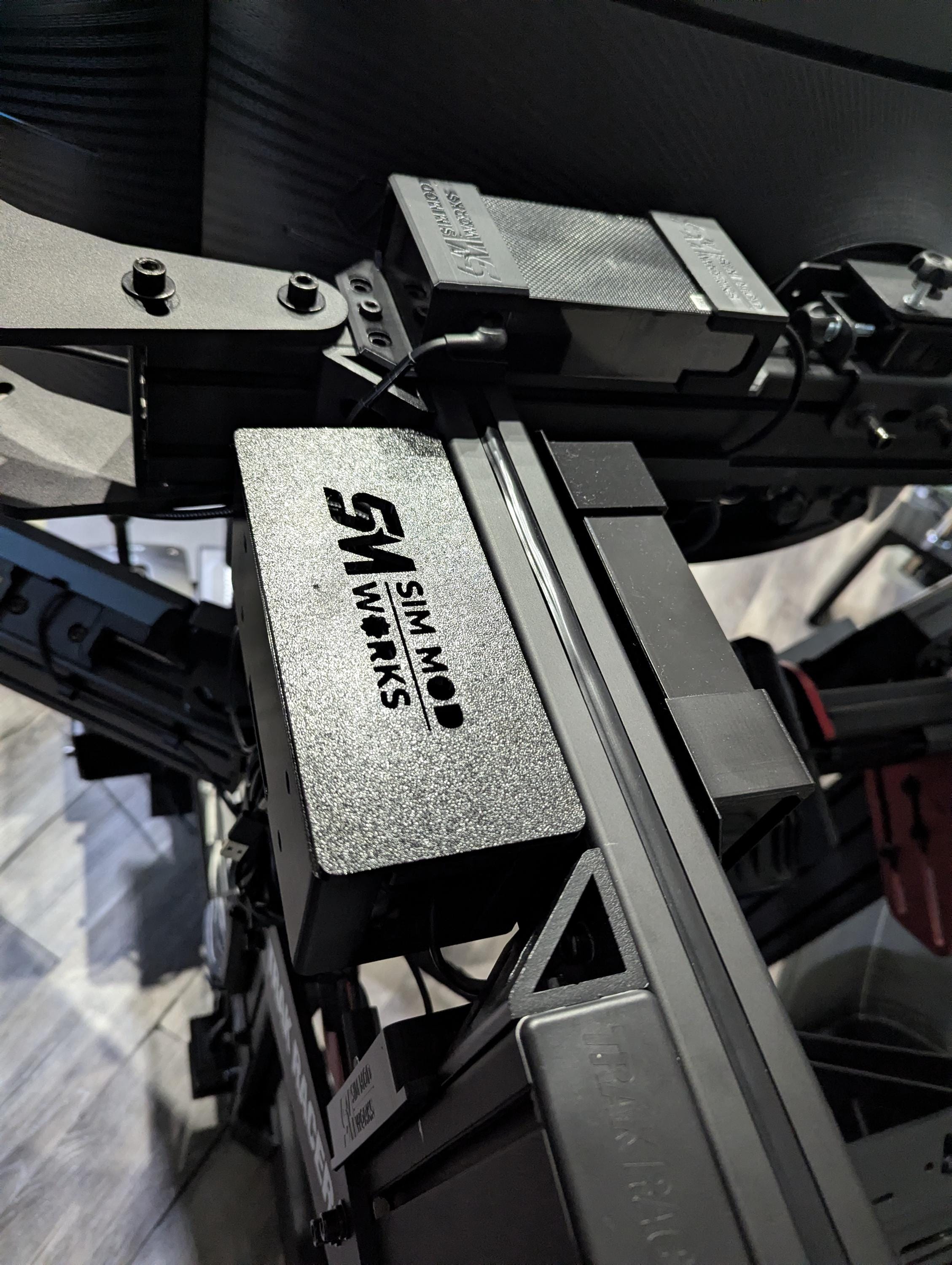 Boîte Cache-Câbles et Organiseur pour Cockpit Sim Racing - Fixation Profilé Aluminium 4040 / 4080